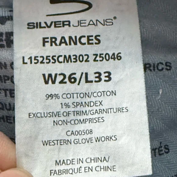 Silver Jeans Women’s W26 L33 Distressed Blue Jeans Flared Leg Bottom Slit - Picture 9 of 14